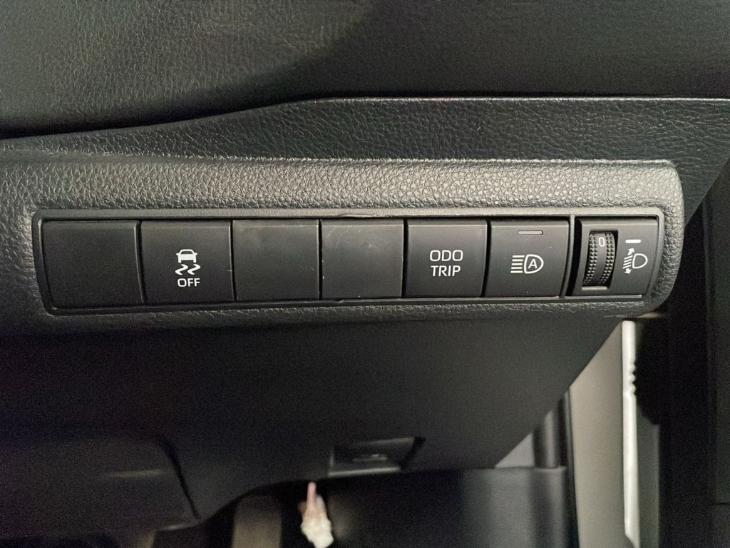 Used Toyota Corolla 2023 for sale - 77697632: Photo 41