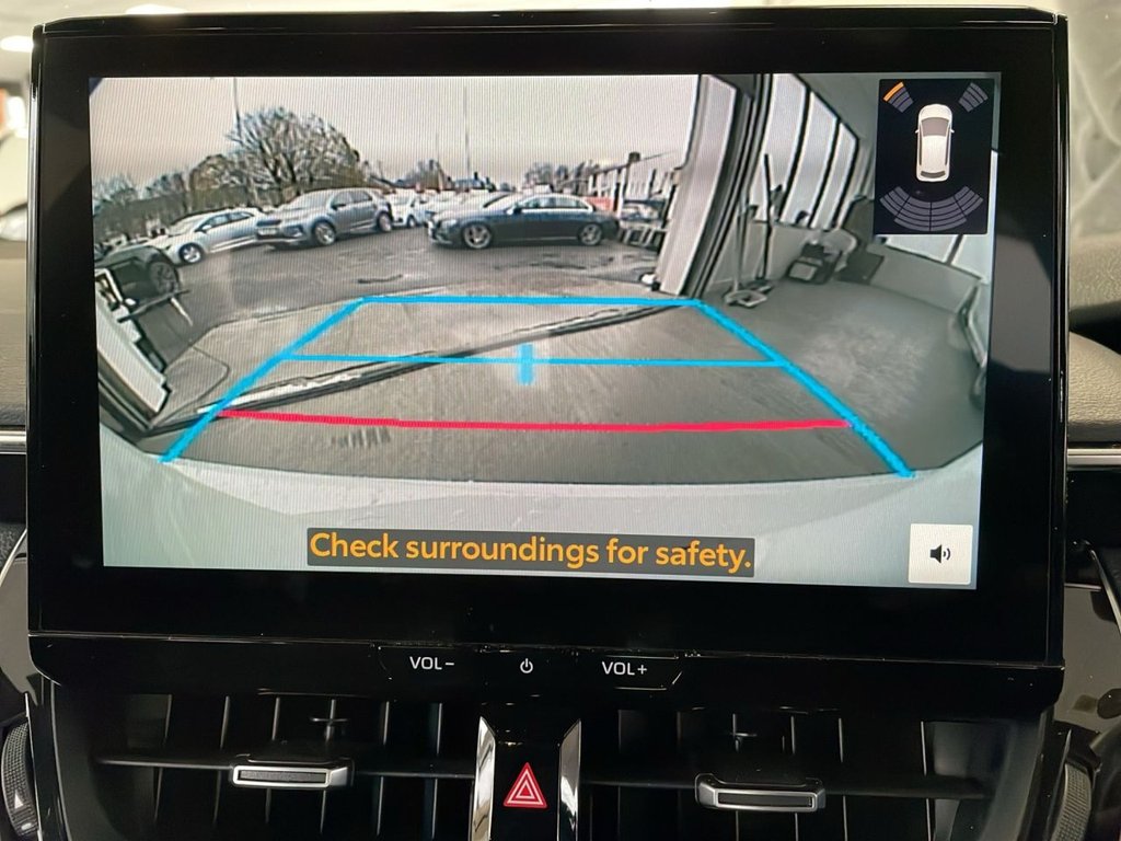 Used Toyota Corolla 2023 for sale - 77697632: Photo 47