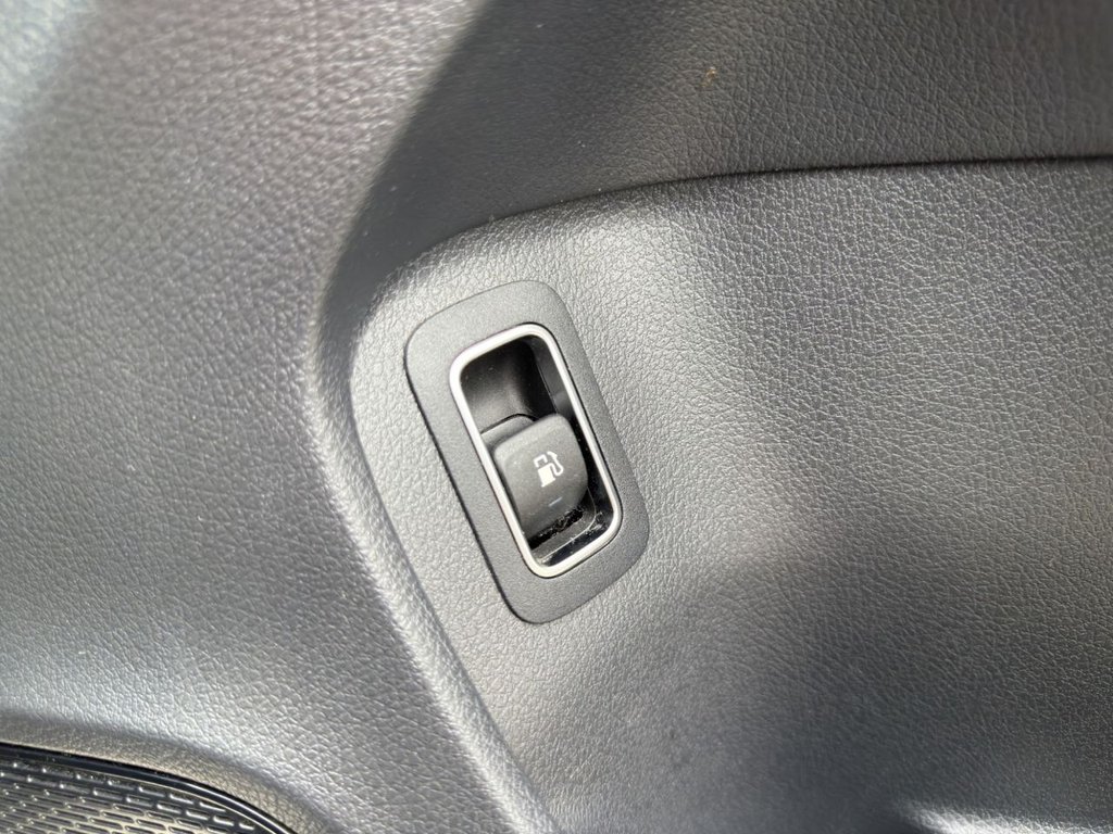 Used Mercedes-Benz A-Class 2020 for sale - 77697591: Photo 32