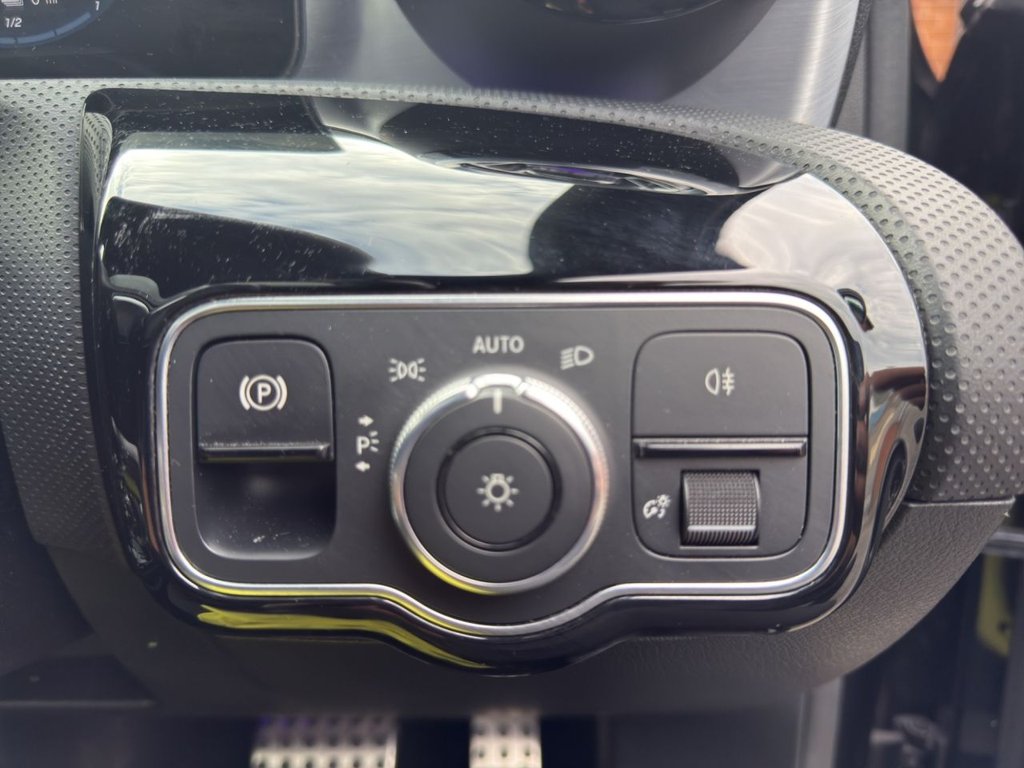 Used Mercedes-Benz A-Class 2020 for sale - 77697591: Photo 34