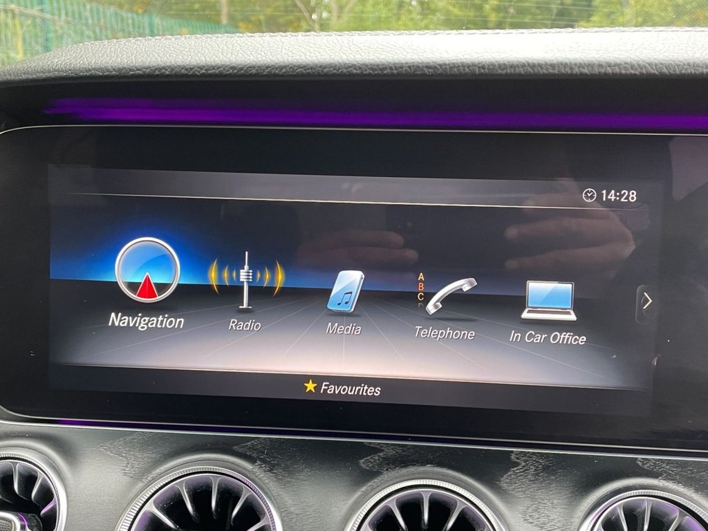 Used Mercedes-Benz E Class 2019 for sale - 77697603: Photo 40