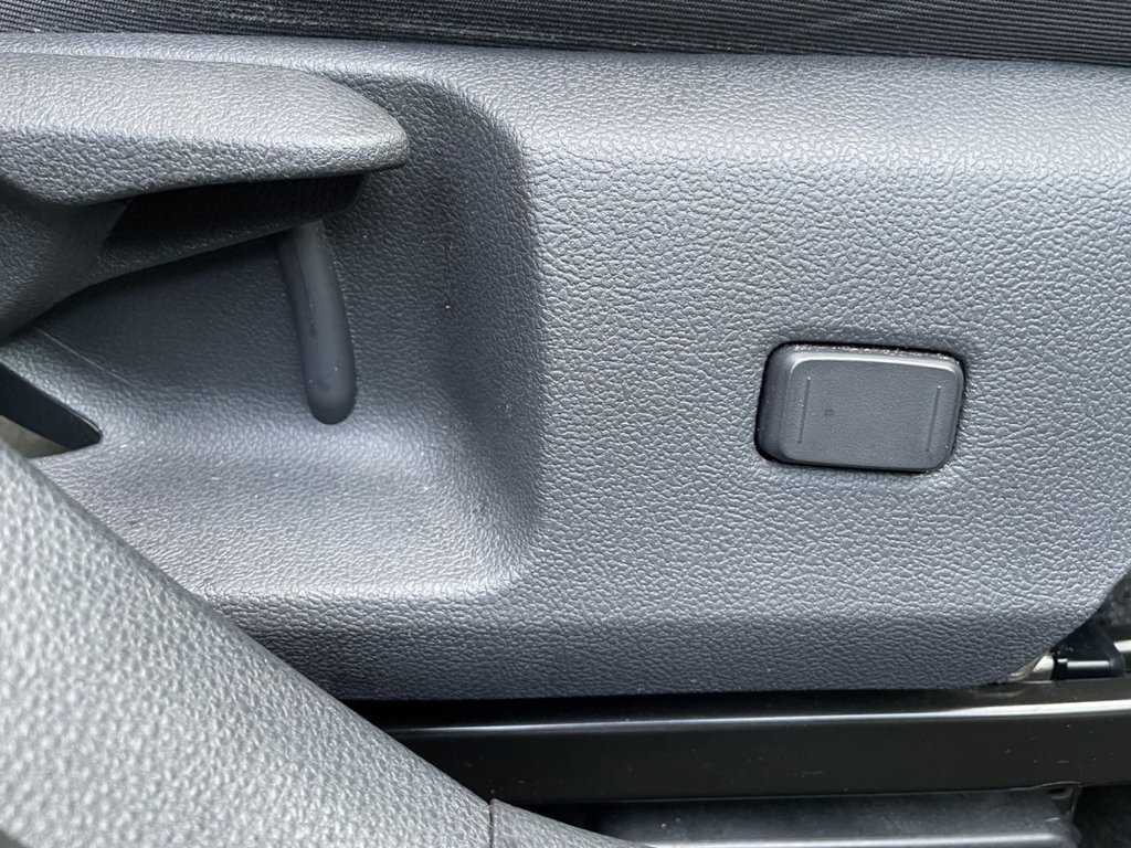 Used Toyota Corolla 2023 for sale - 77697582: Photo 36