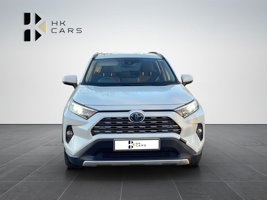 Used Toyota RAV4 2021 for sale - 77697622: Photo 2