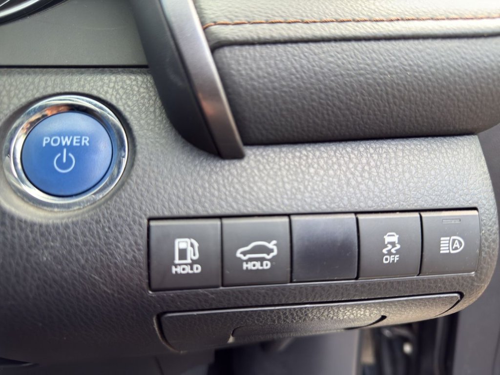 Used Toyota Camry 2021 for sale - 77697595: Photo 28