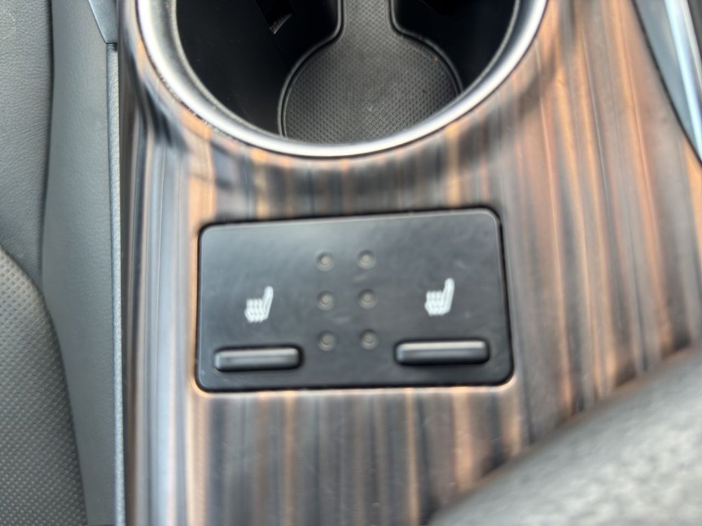 Used Toyota Camry 2021 for sale - 77697595: Photo 33