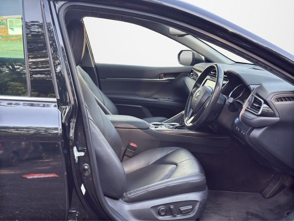 Used Toyota Camry 2021 for sale - 77697595: Photo 9