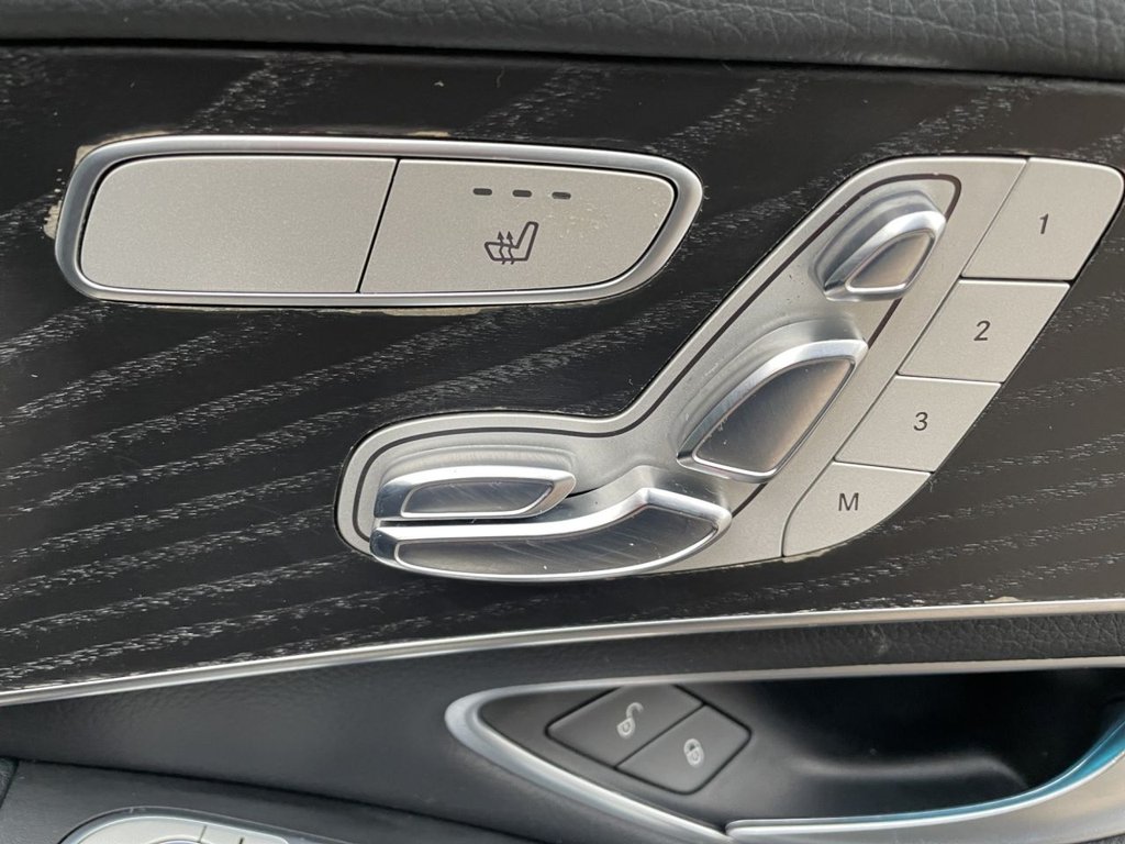 Used Mercedes-Benz GLC 2017 for sale - 77697601: Photo 24