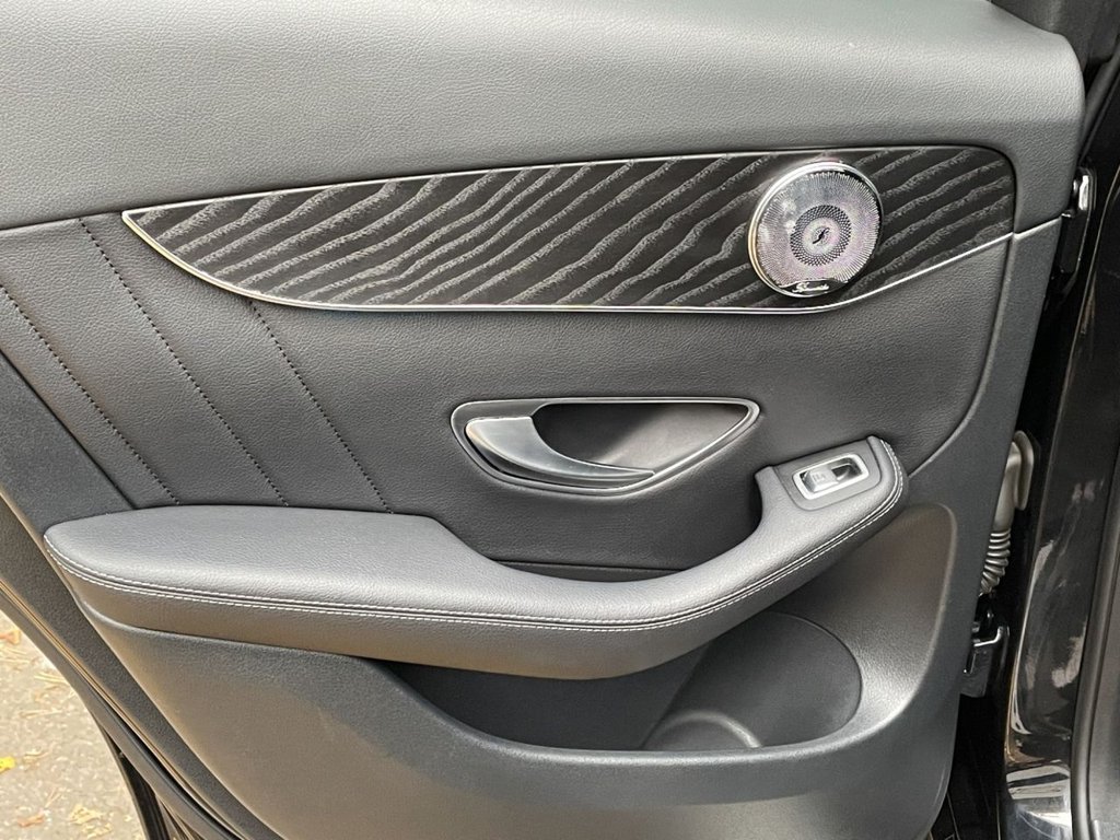 Used Mercedes-Benz GLC 2017 for sale - 77697601: Photo 25