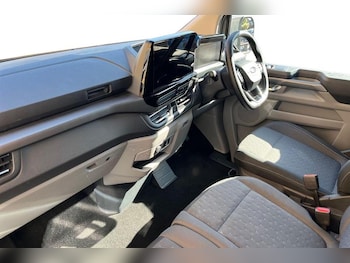 Used Ford Tourneo Custom 2025 for sale - 75314330: Photo