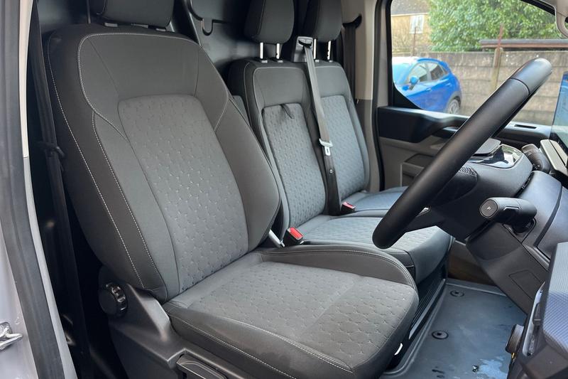 Used Ford Transit Custom 2025 for sale - 77551424: Photo 37