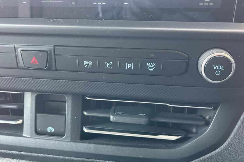 Used Ford Transit Custom 2024 for sale - 78109347: Photo 30