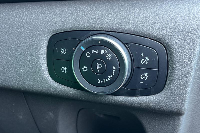 Used Ford Transit Custom 2022 for sale - 77607546: Photo 22