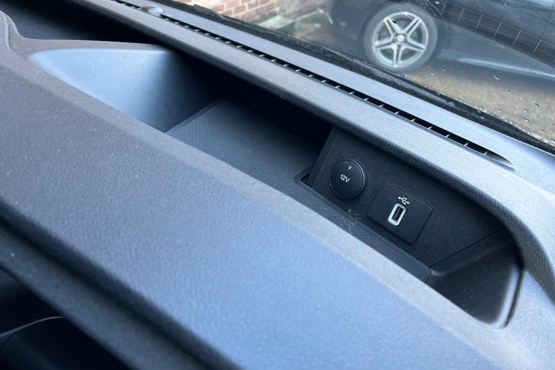 Used Ford Transit Custom 2022 for sale - 77607546: Photo 32