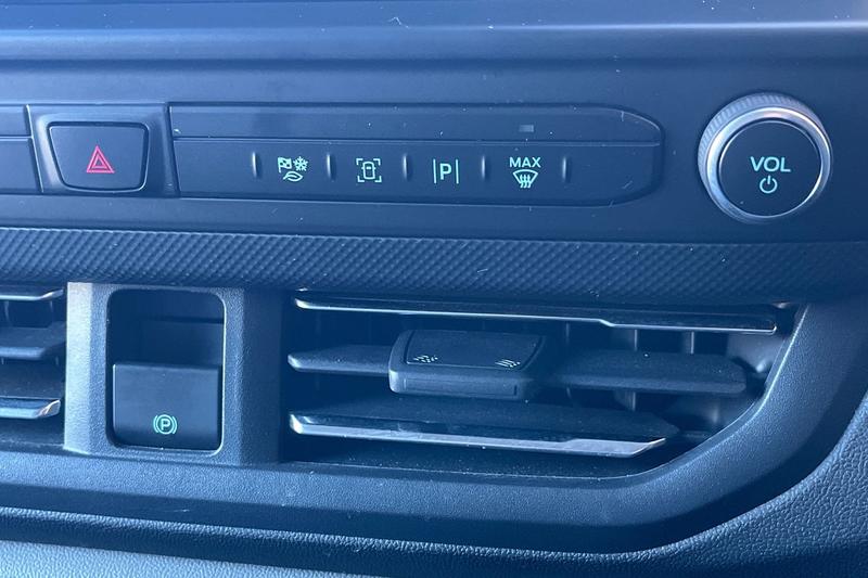 Used Ford Transit Custom 2025 for sale - 77718652: Photo 31