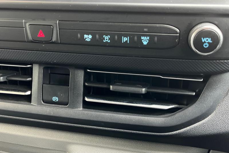 Used Ford Transit Custom 2025 for sale - 77064018: Photo 38