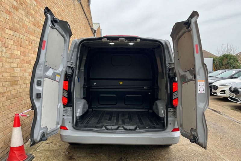 Used Ford Transit Custom 2025 for sale - 77064018: Photo 7