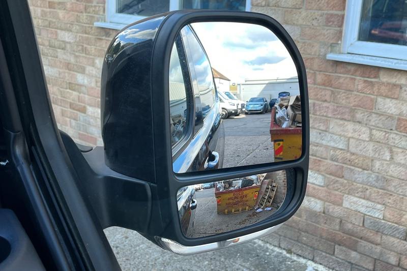 Used Ford Transit Custom 2025 for sale - 76394063: Photo 40