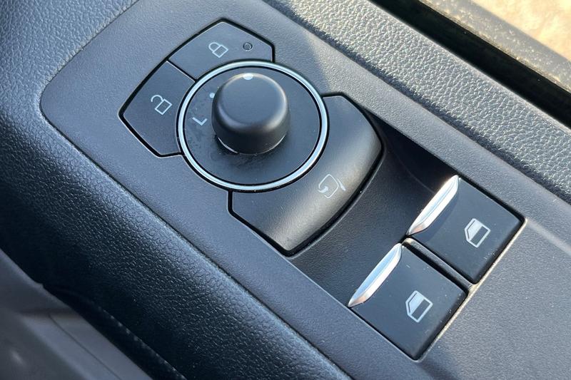 Used Ford Transit Custom for sale - 77672587: Photo 25