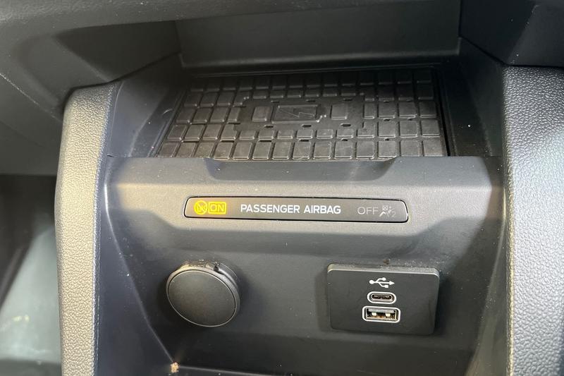 Vehicle 33
