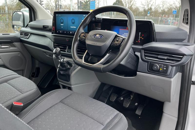 Used Ford Transit Custom 2024 for sale - 76979480: Photo 15