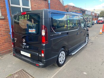 Used Renault Trafic 2023 for sale - 76115409: Photo