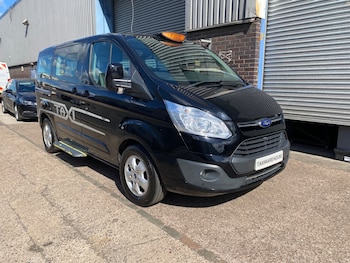 Used Ford Tourneo Custom 2018 for sale - 76115450: Photo