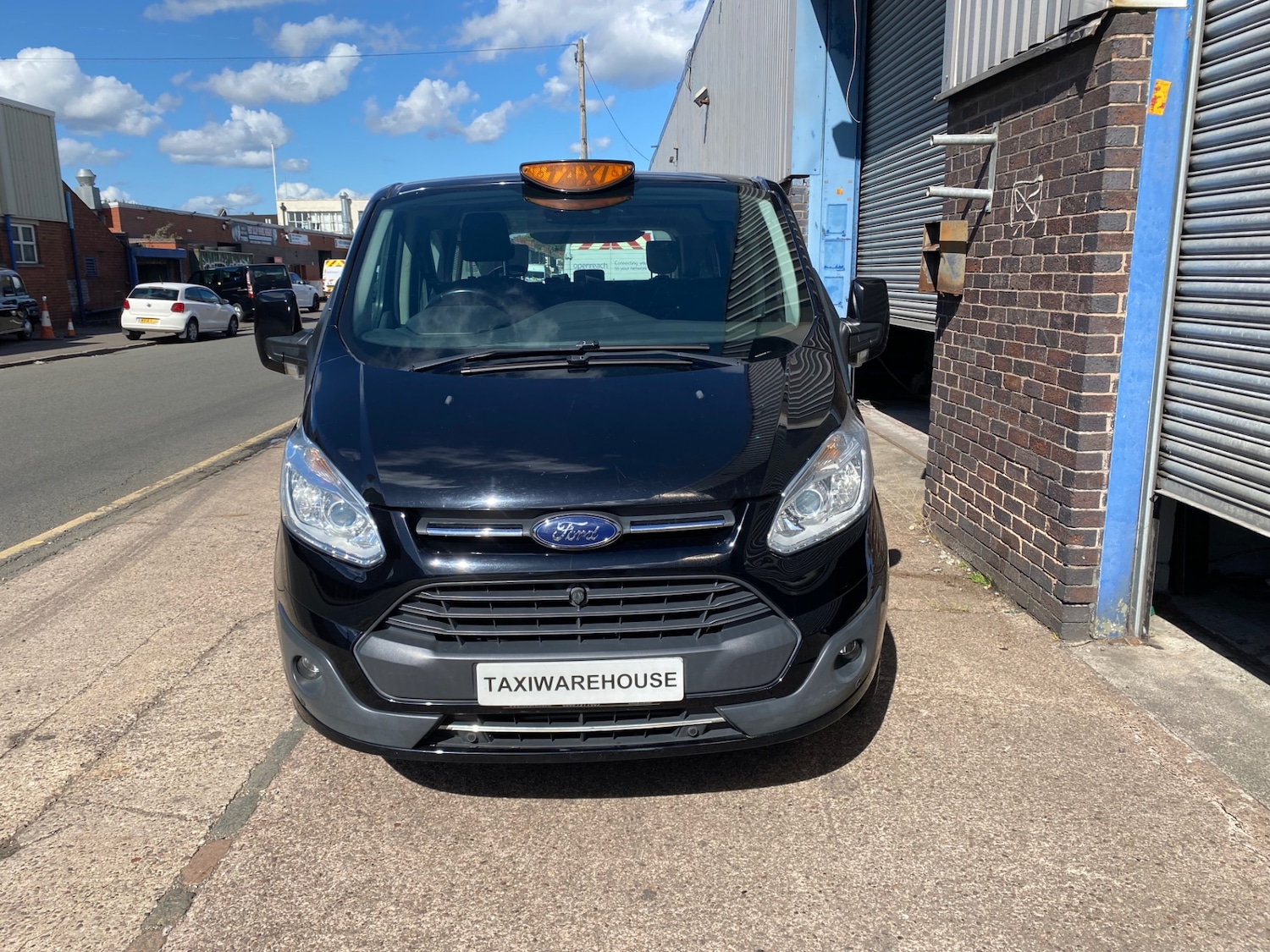 Used Ford Tourneo Custom 2018 for sale - 76115450: Photo 2