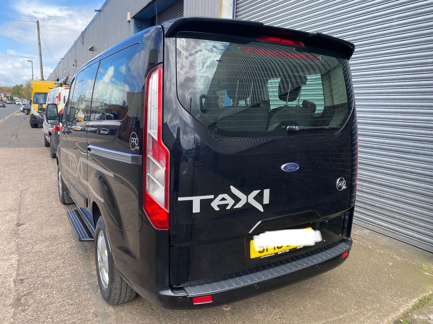 Used Ford Tourneo Custom 2018 for sale - 76116703: Photo 4