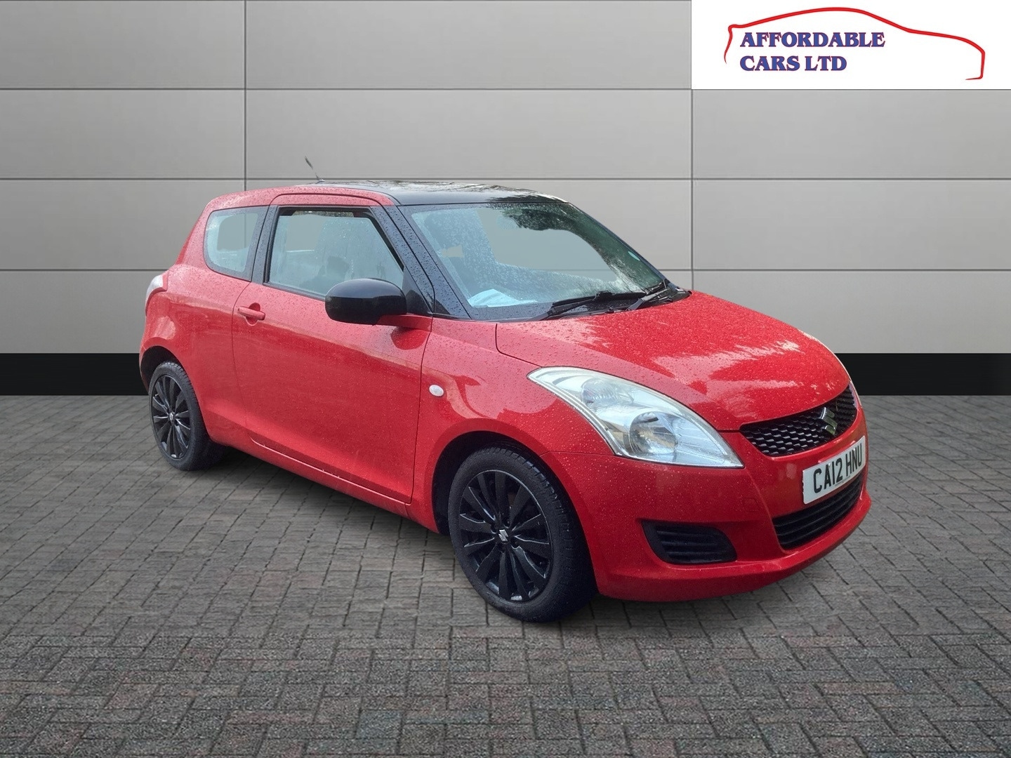 Used Suzuki Swift 2012 for sale - 76844894: Photo 1