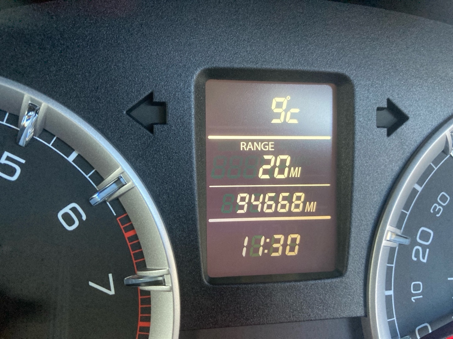 Used Suzuki Swift 2012 for sale - 76844894: Photo 11