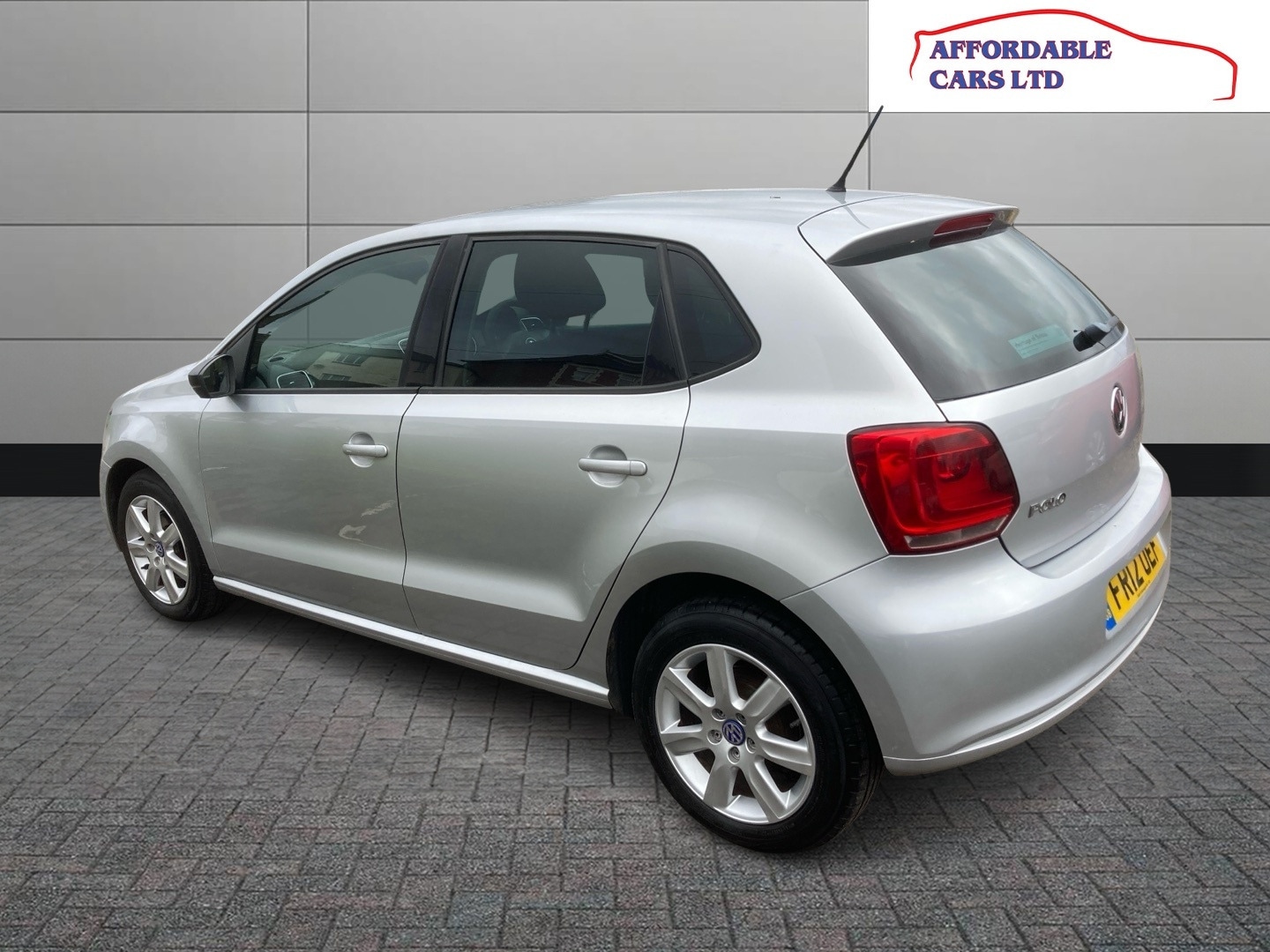 Used Volkswagen Polo 2012 for sale - 77676425: Photo 5