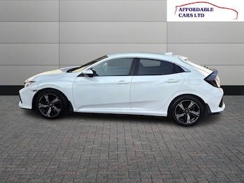 Used Honda Civic 2017 for sale - 77973808: Photo