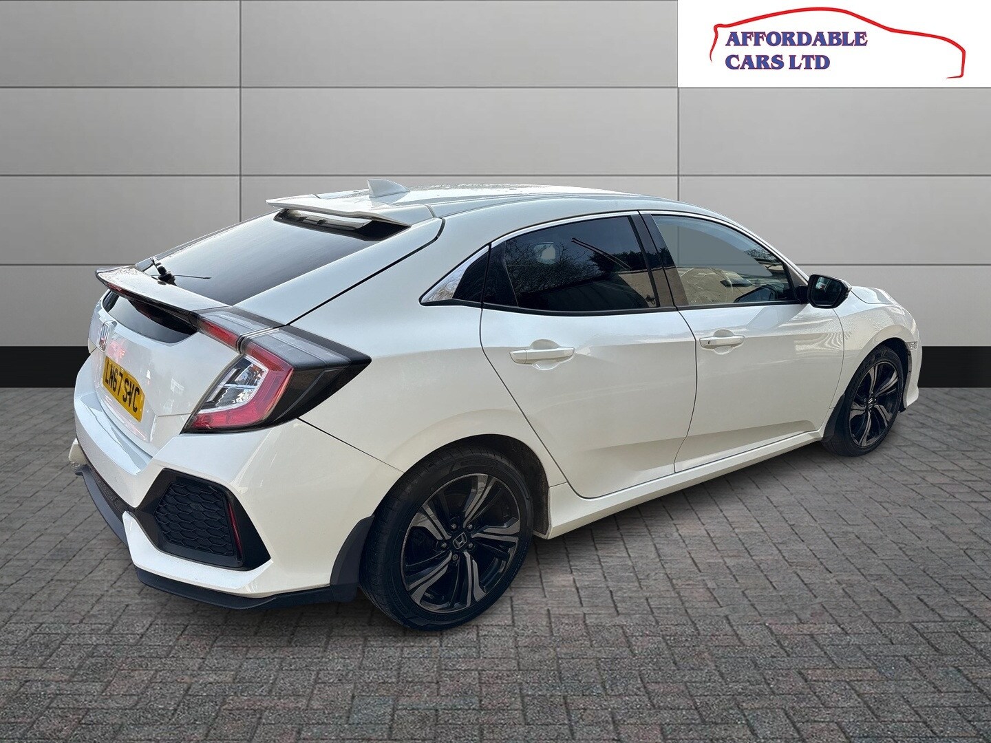 Used Honda Civic 2017 for sale - 77973808: Photo 7