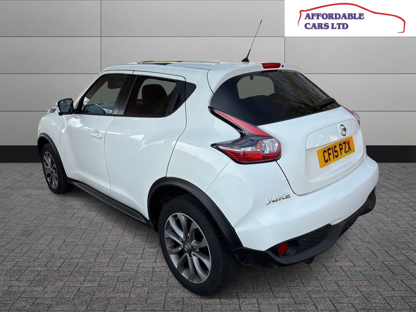 Used Nissan Juke 2015 for sale - 77961925: Photo 5