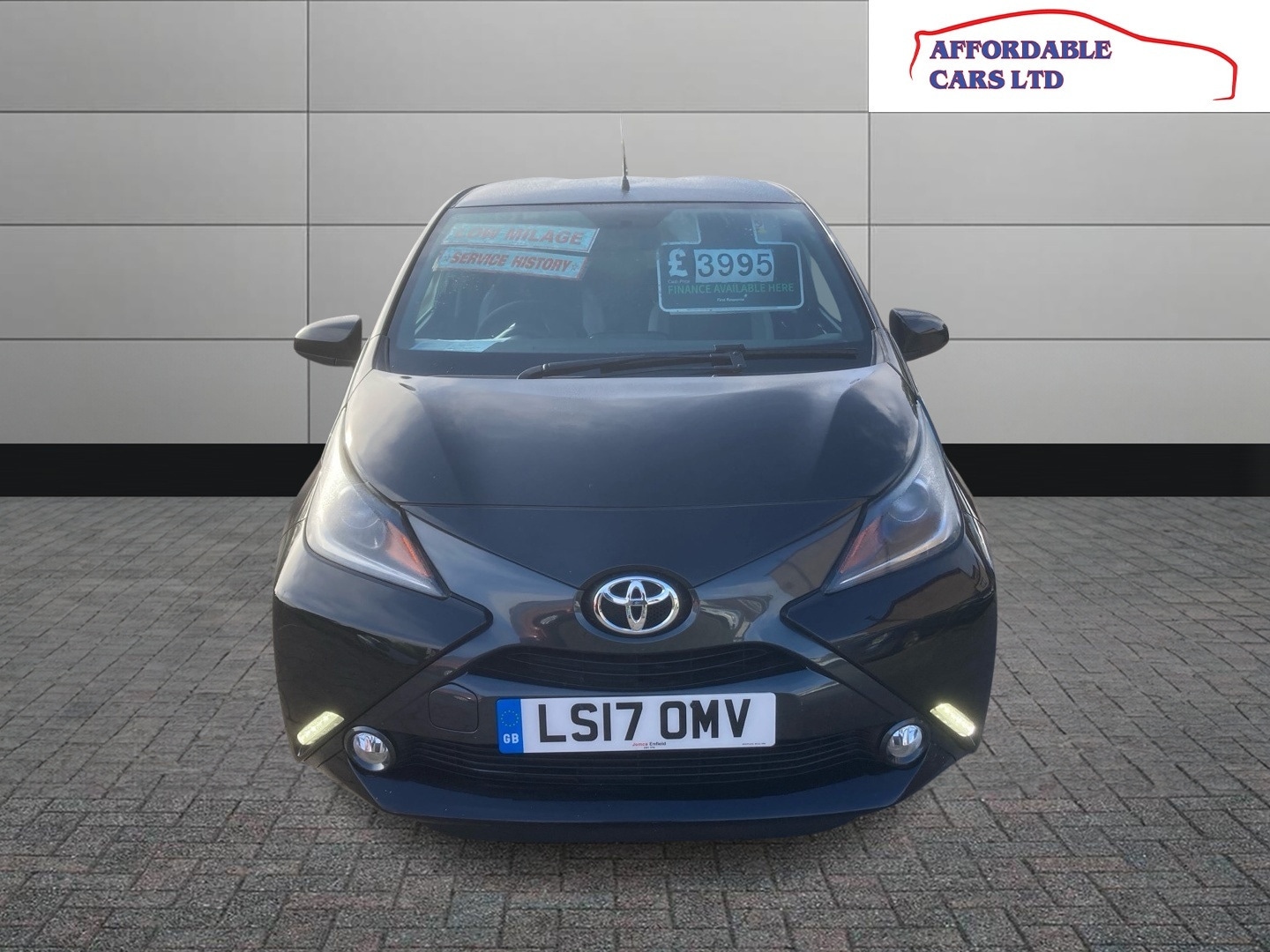 Used Toyota AYGO 2017 for sale - 76113916: Photo 2