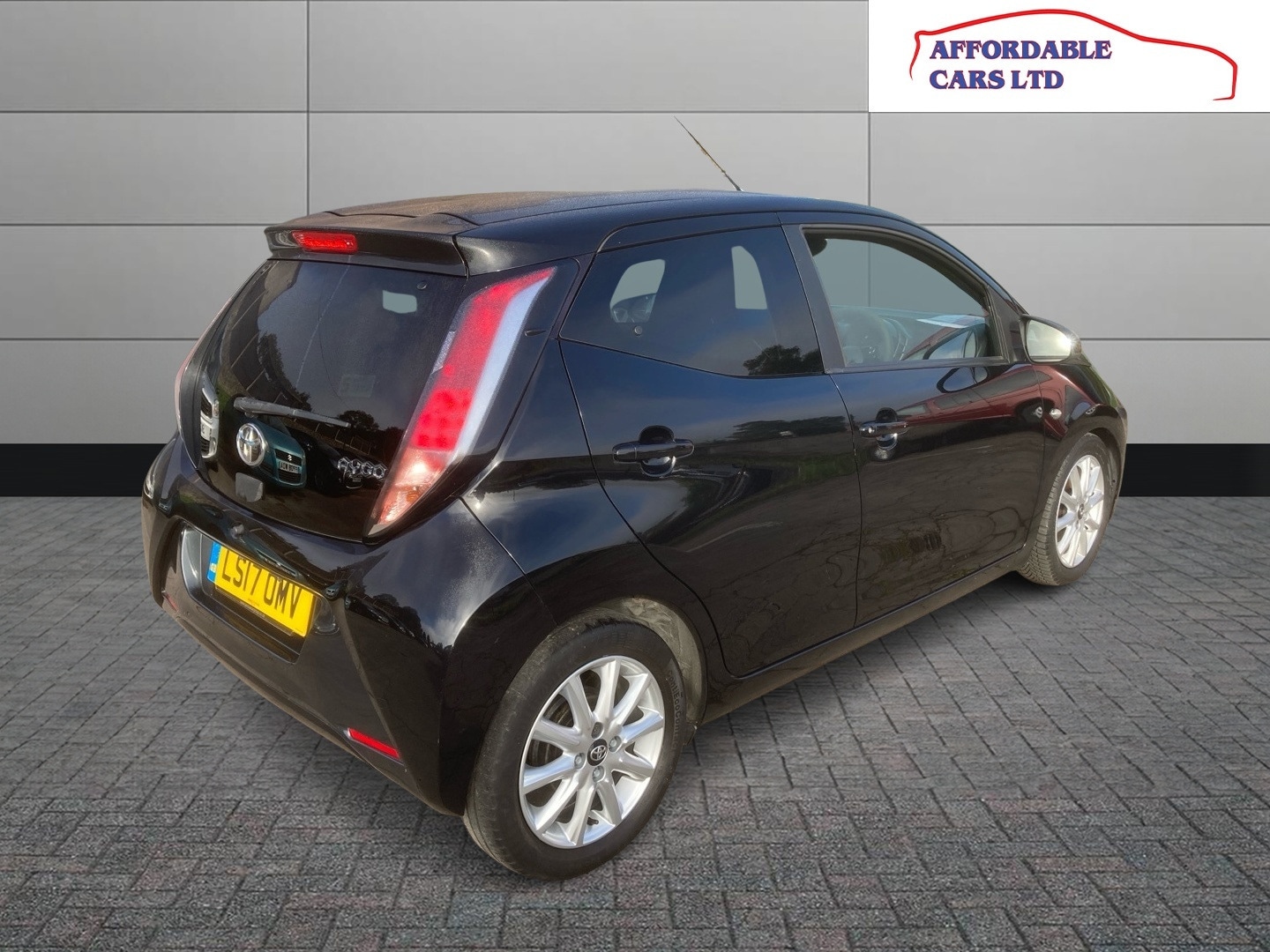 Used Toyota AYGO 2017 for sale - 76113916: Photo 7