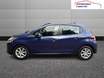 Used Peugeot 208 2014 for sale - 79662822: Photo