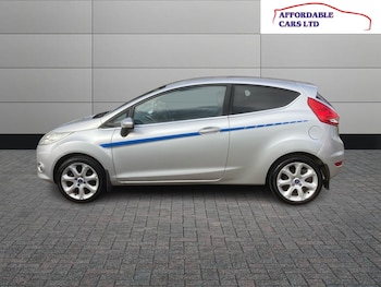 Used Ford Fiesta 2009 for sale - 76045737: Photo