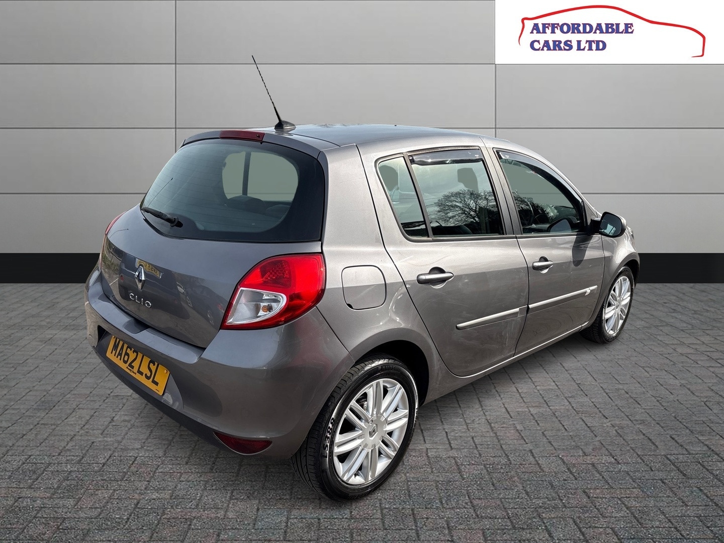 Used Renault Clio 2012 for sale - 77963768: Photo 7