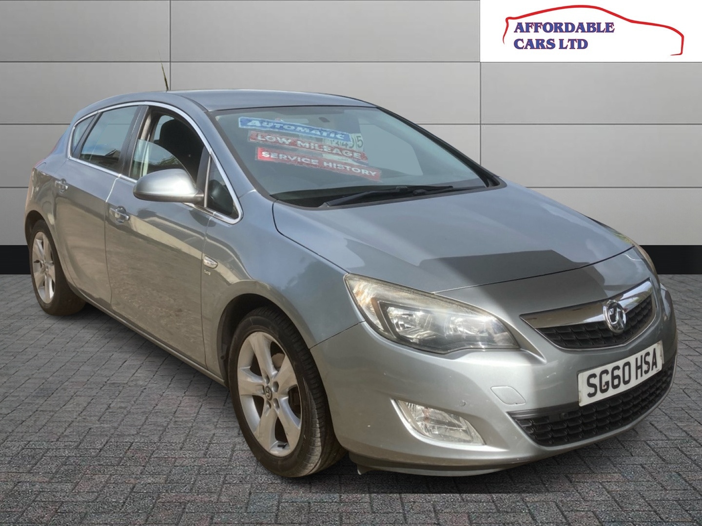 Used Vauxhall Astra 2010 for sale - 76171018: Photo 1