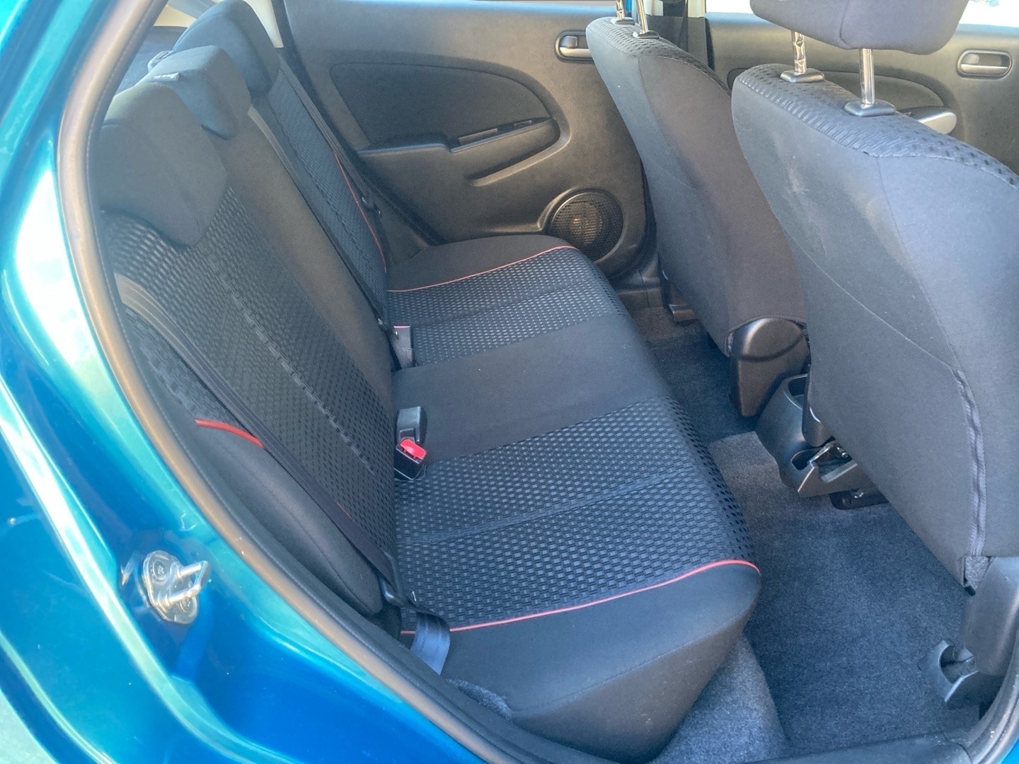 Used Mazda Mazda2 2012 for sale - 77094057: Photo 10