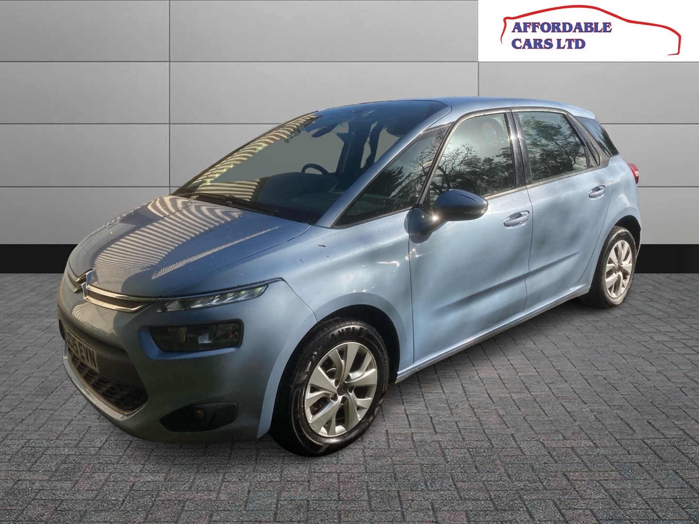 Used Citroen C4 Picasso 2015 for sale - 76170407: Photo 1