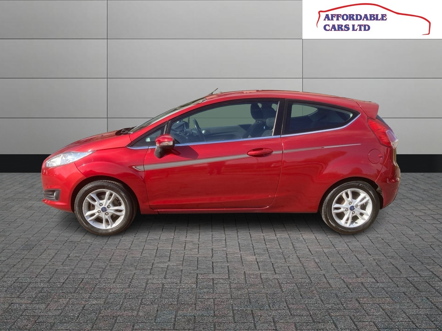 Used Ford Fiesta 2015 for sale - 76114062: Photo 4