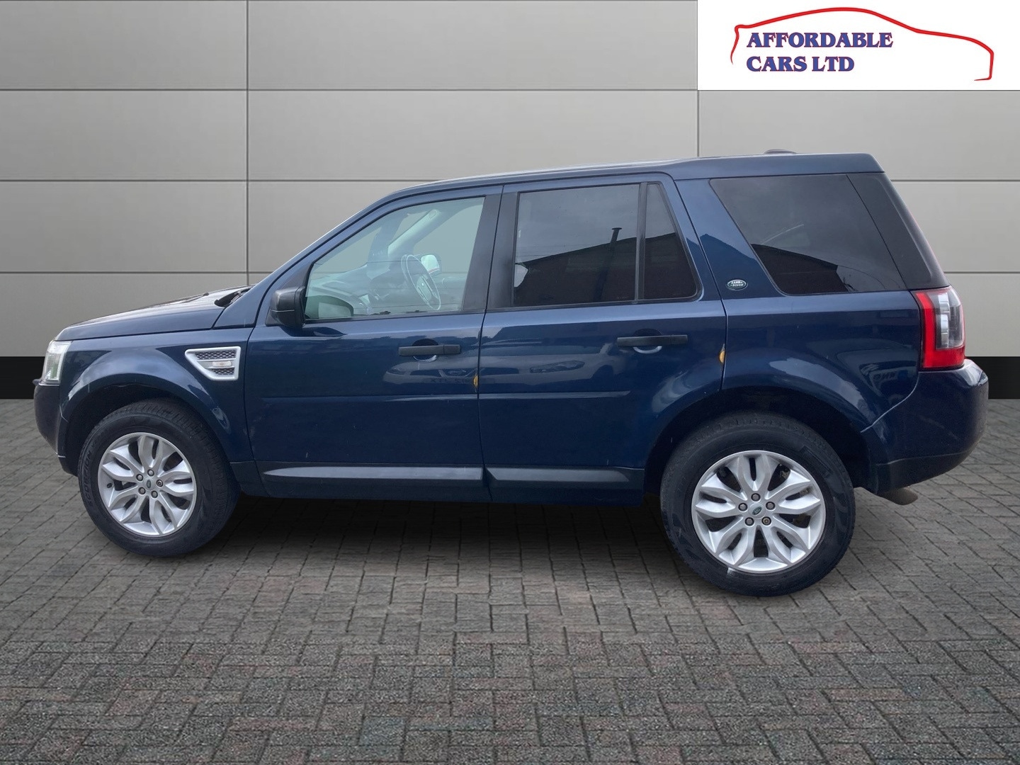 Used Land Rover Freelander 2012 for sale - 77677155: Photo 4