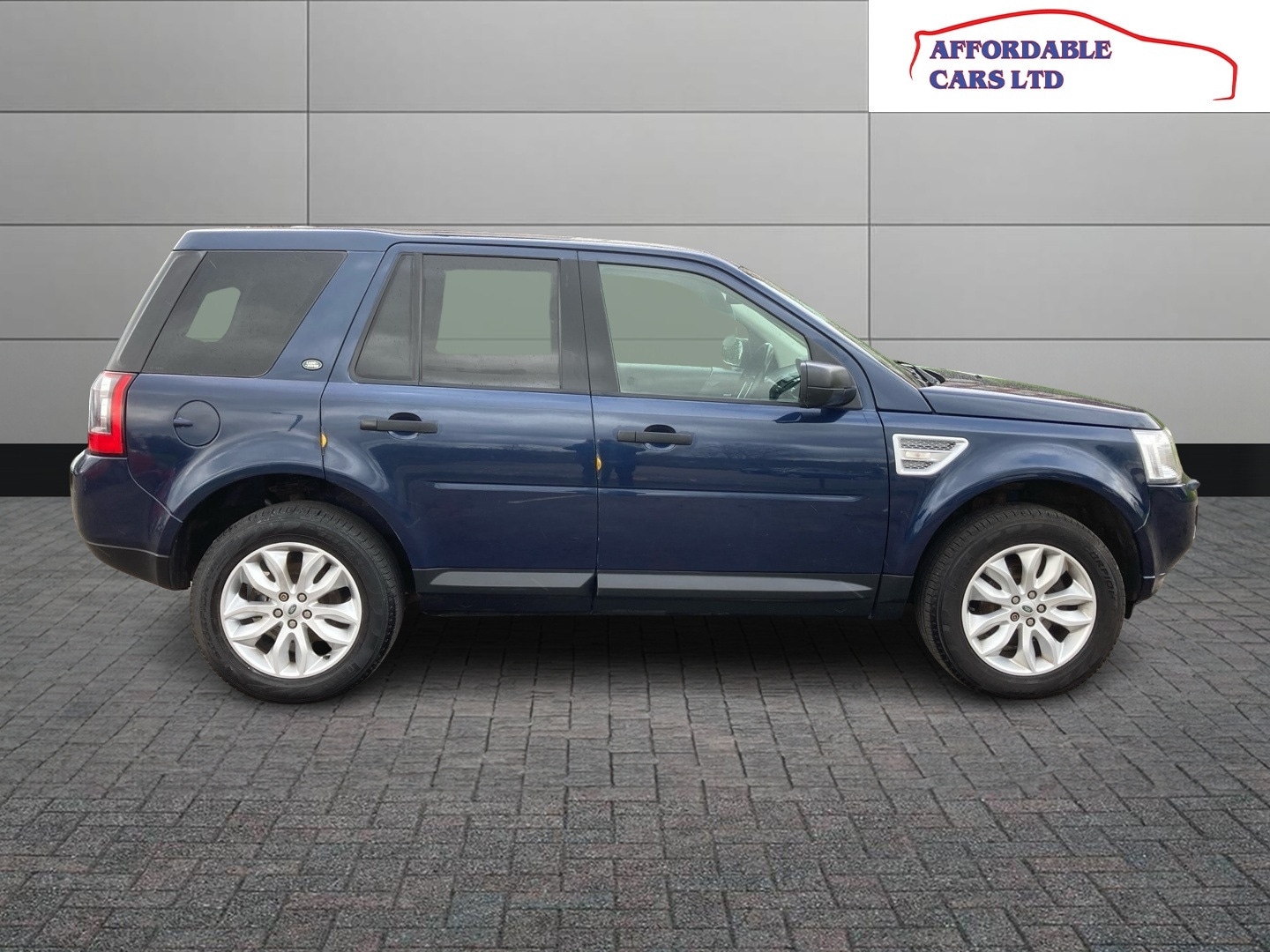Used Land Rover Freelander 2012 for sale - 77677155: Photo 8