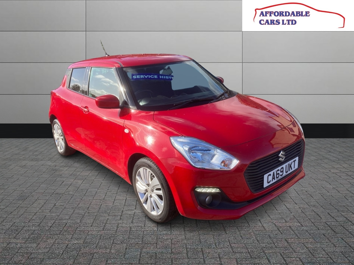 Used Suzuki Swift 2020 for sale - 76170526: Photo 1