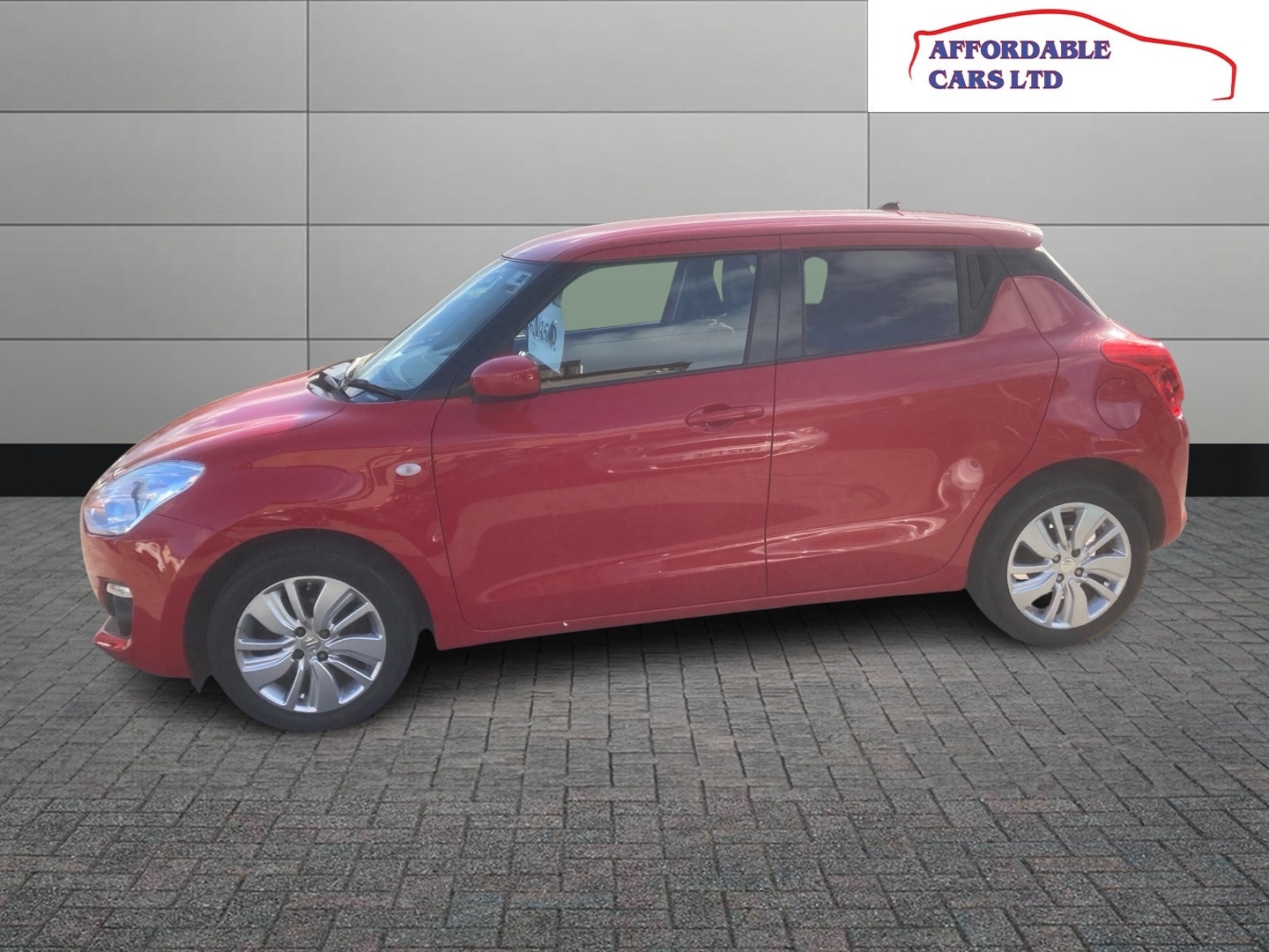 Used Suzuki Swift 2020 for sale - 76170526: Photo 4