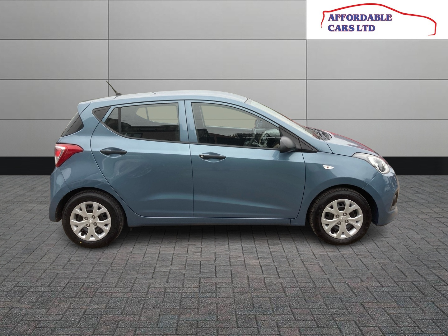 Used Hyundai i10 2016 for sale - 76299073: Photo 8