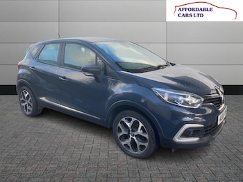 Used Renault Captur 2018 for sale - 77003397: Photo