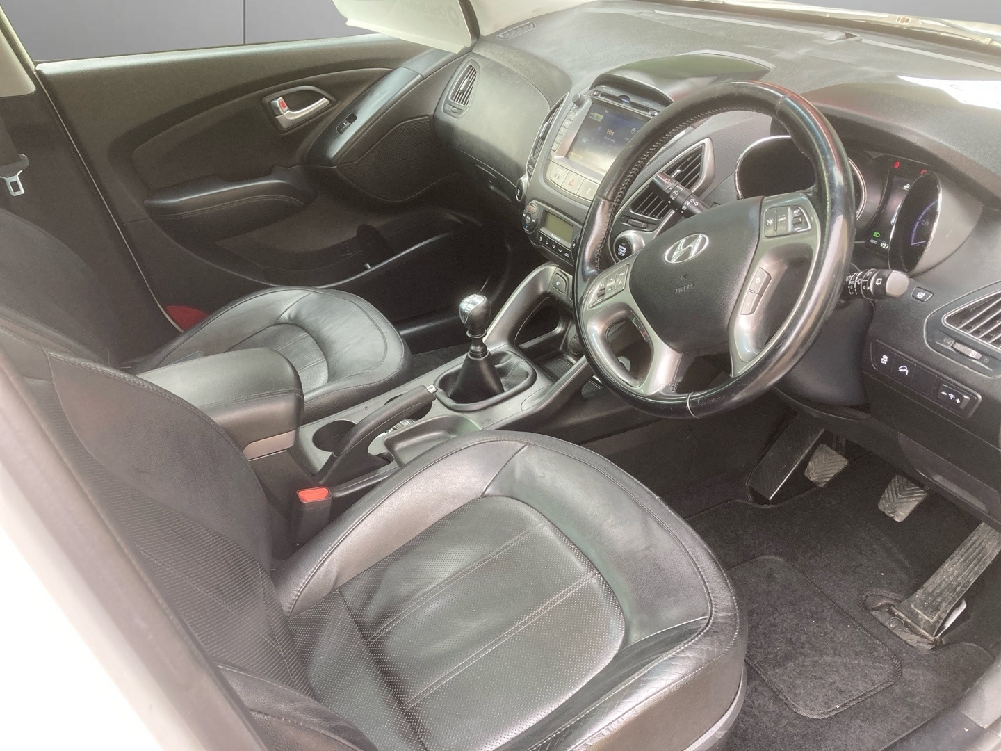 Used Hyundai Ix35 2014 for sale - 76088584: Photo 9